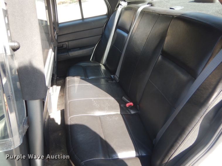 image for item IV9536 2009 Ford Crown Victoria Police Interceptor