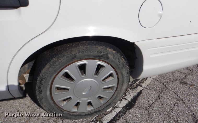 image for item IV9536 2009 Ford Crown Victoria Police Interceptor