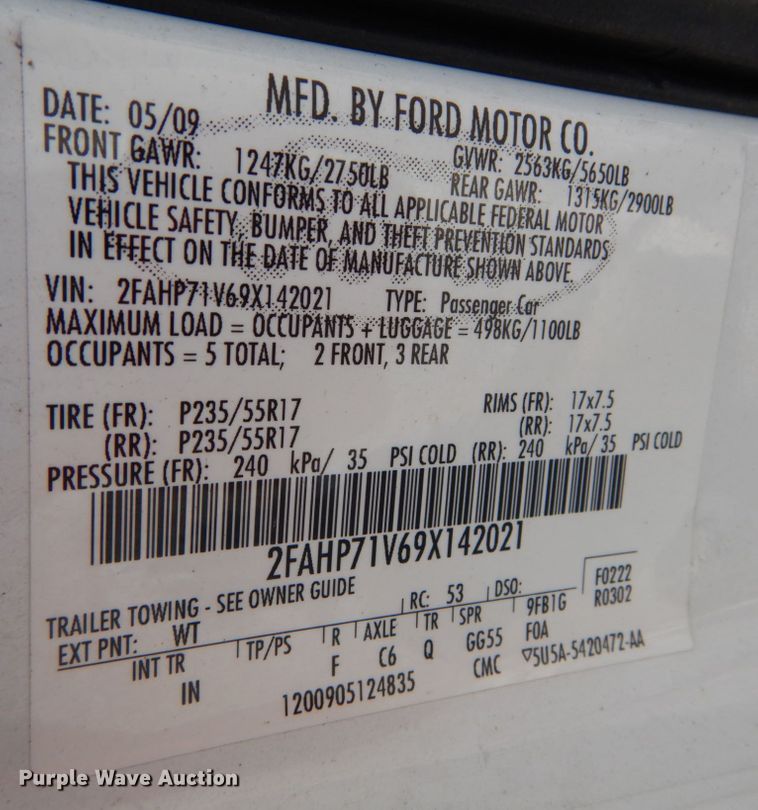 image for item IV9536 2009 Ford Crown Victoria Police Interceptor