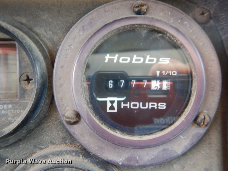 image for item IV9819 1986 International 1754  dump truck