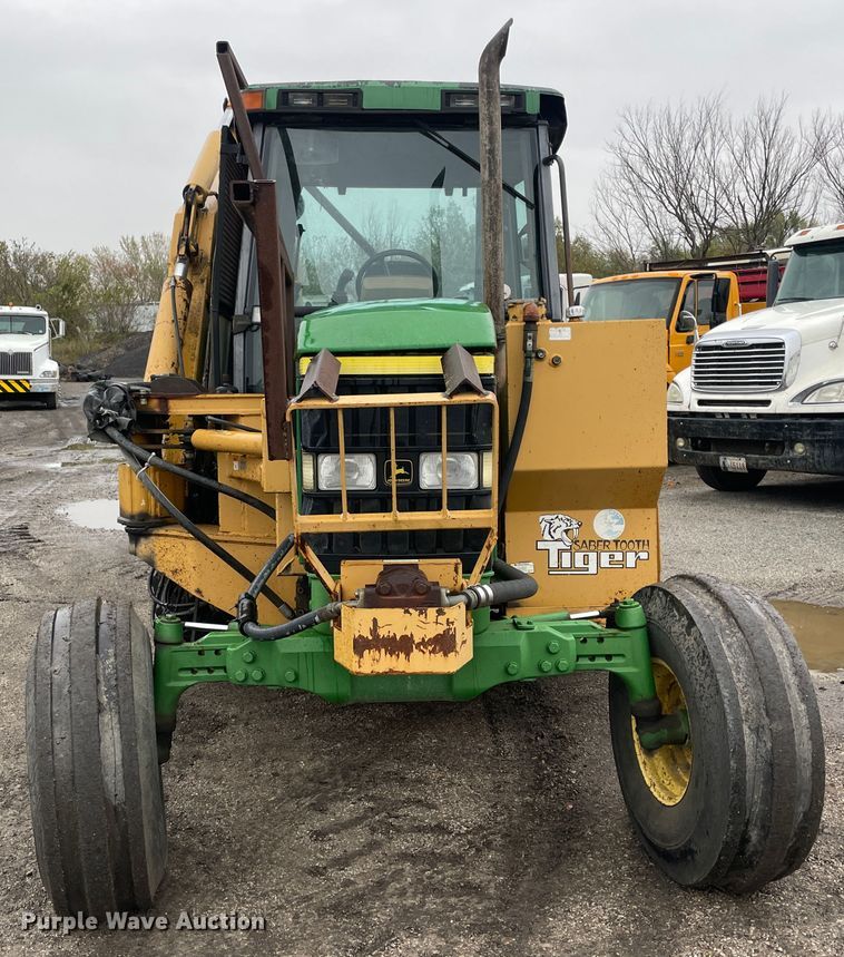 image for item IX9537 John Deere 7210  tractor