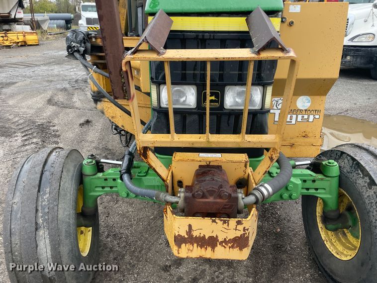 image for item IX9537 John Deere 7210  tractor