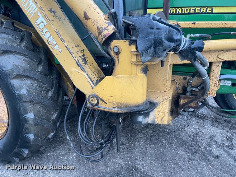 image for item IX9537 John Deere 7210  tractor