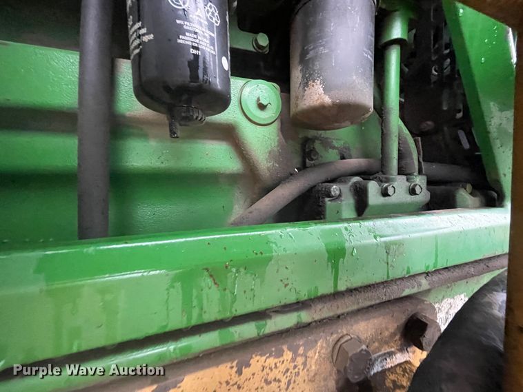 image for item IX9537 John Deere 7210  tractor