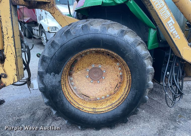 image for item IX9537 John Deere 7210  tractor