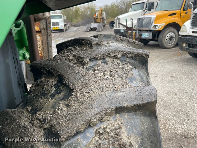 image for item IX9537 John Deere 7210  tractor