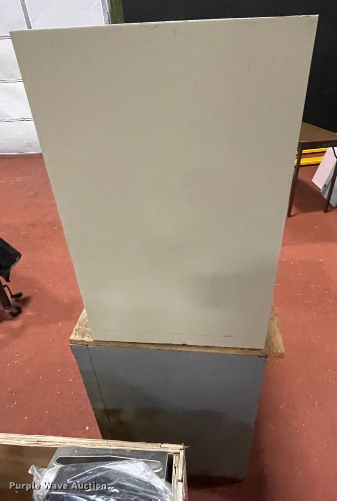 image for item IX9543 (6) lockers