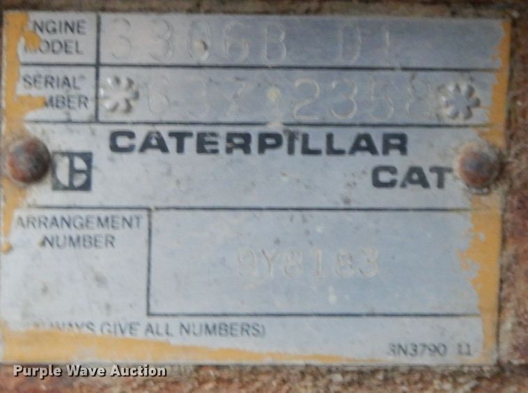 image for item JI9351 1989 Freightliner FLD 120  semi truck