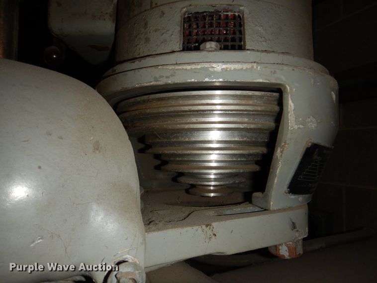 image for item JS9233 Millrite MV drill press