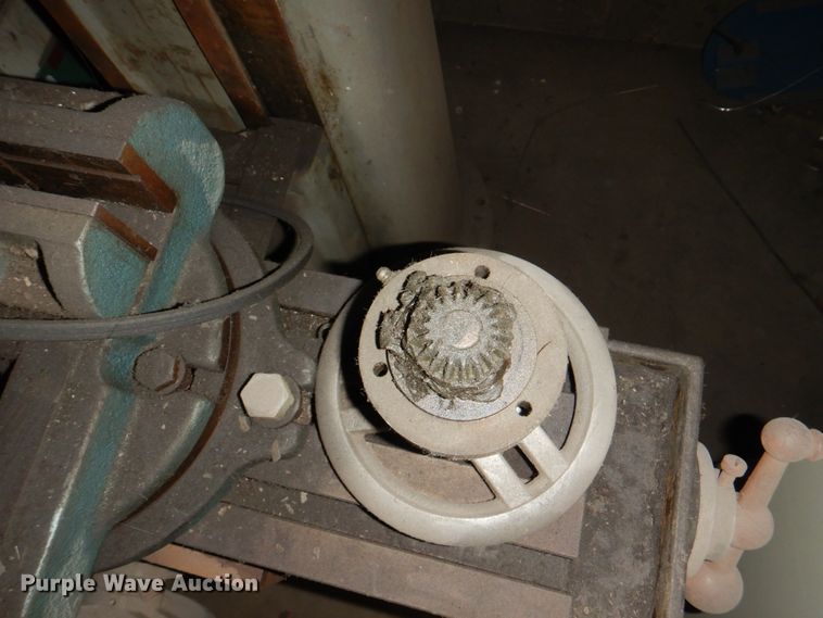 image for item JS9233 Millrite MV drill press