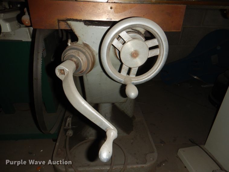 image for item JS9233 Millrite MV drill press