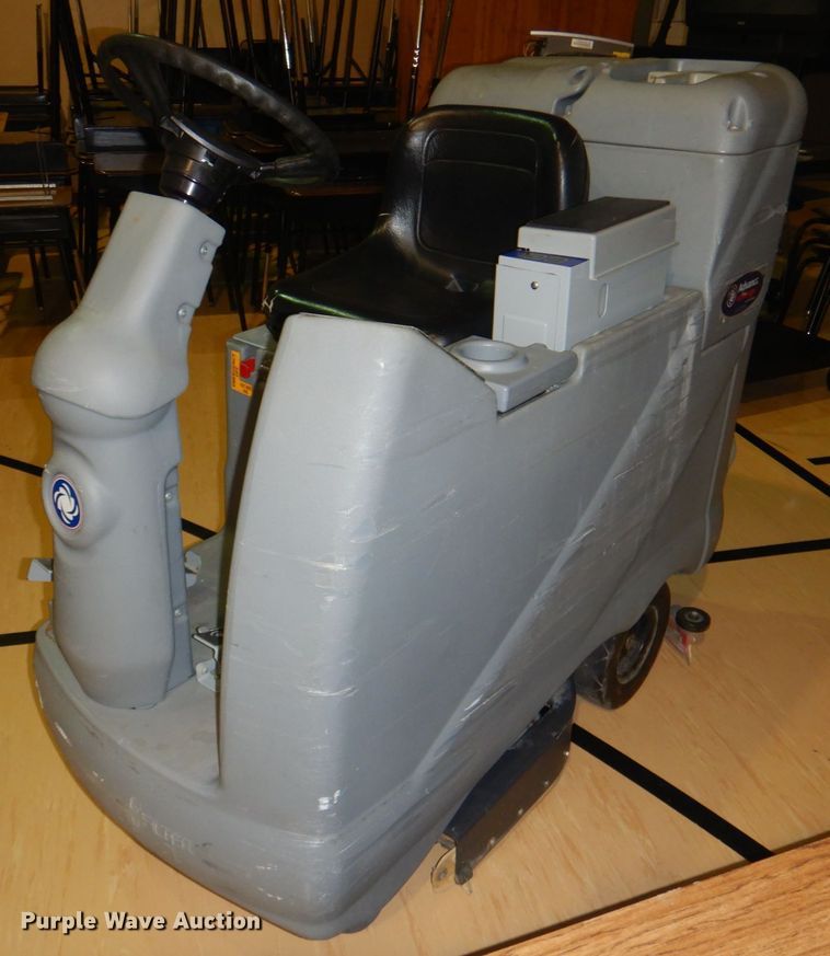 image for item JS9234 Advance Advenger  floor scrubber