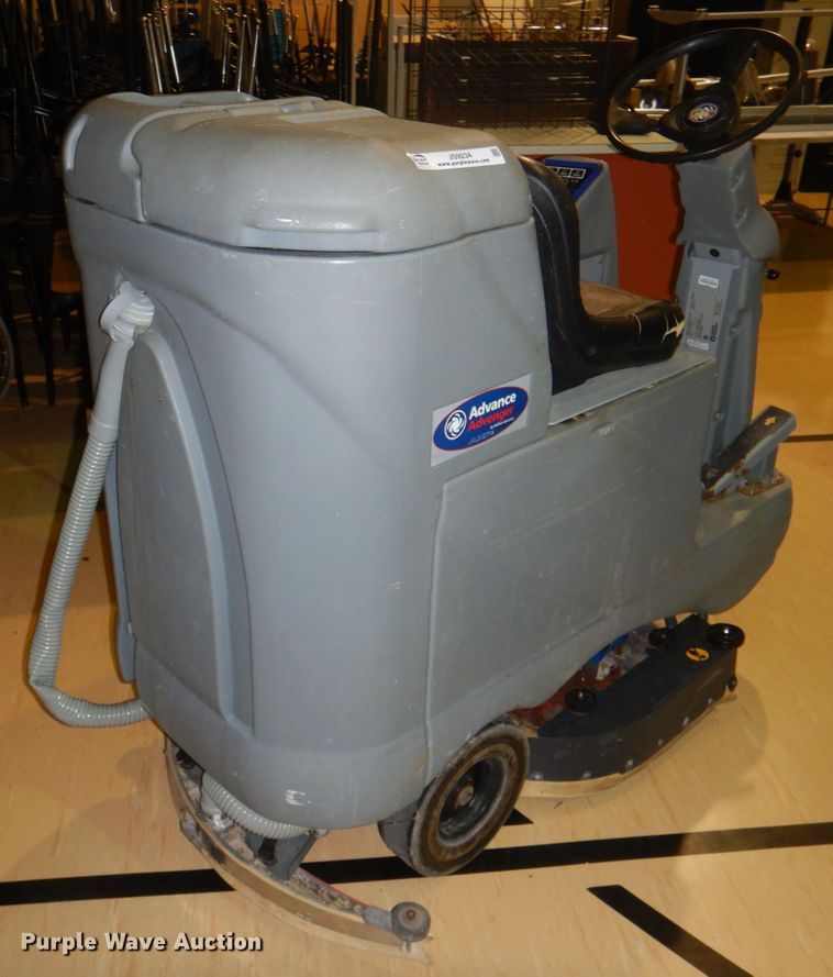 image for item JS9234 Advance Advenger  floor scrubber