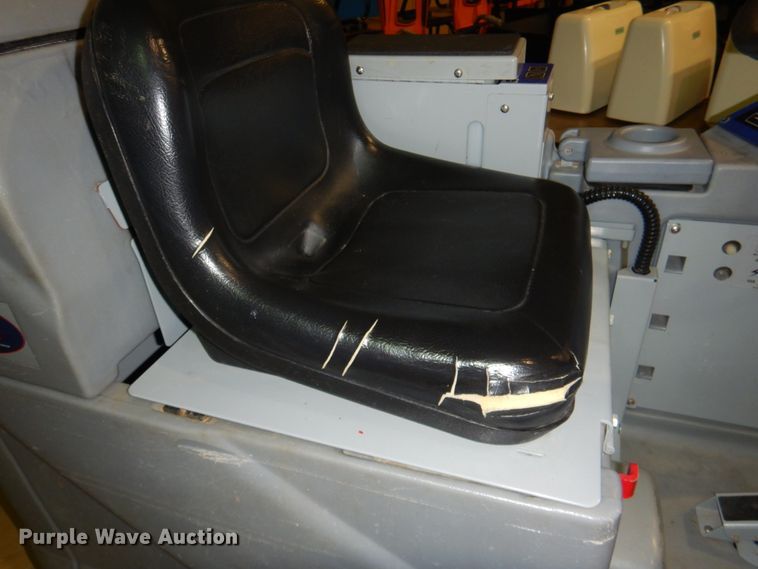 image for item JS9234 Advance Advenger  floor scrubber