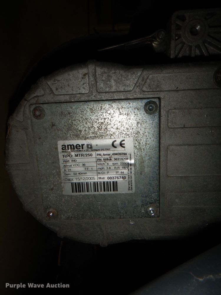 image for item JS9234 Advance Advenger  floor scrubber