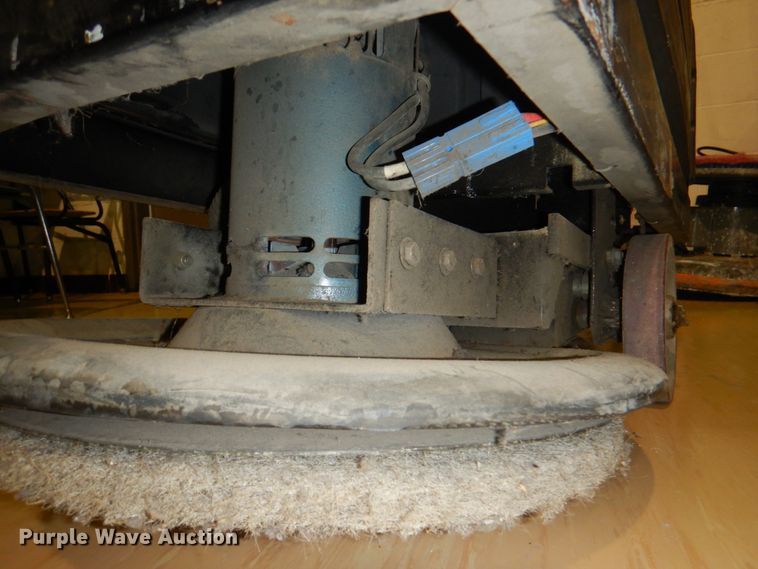 image for item JS9235 Clark Fusion 20  floor scrubber