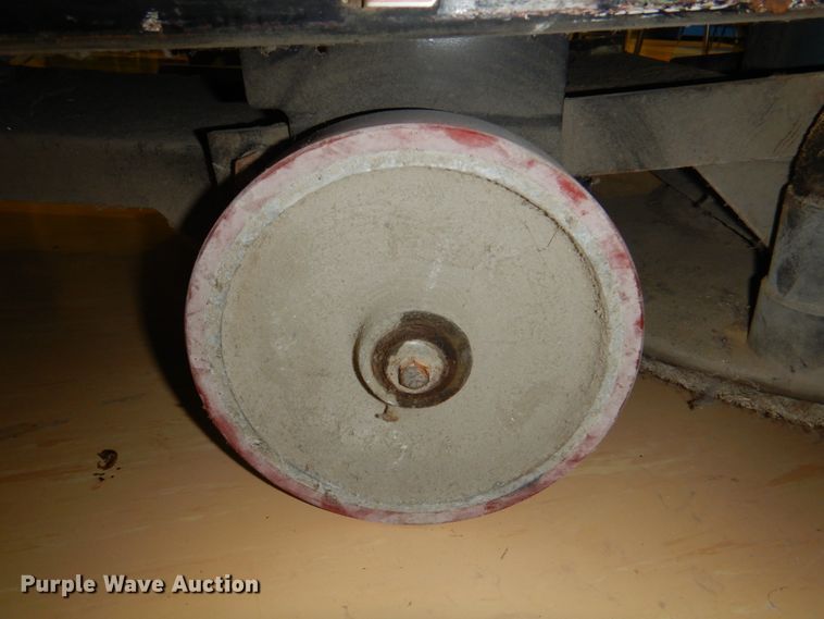 image for item JS9235 Clark Fusion 20  floor scrubber