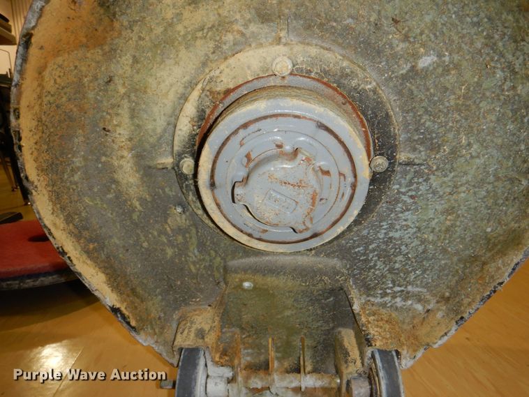 image for item JS9236 Triple S  20"W floor buffer