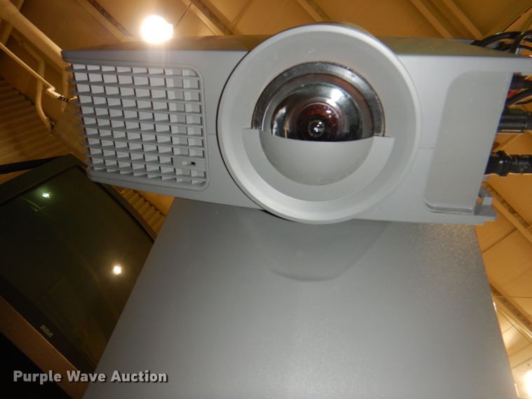 image for item JS9238 Smart  projector