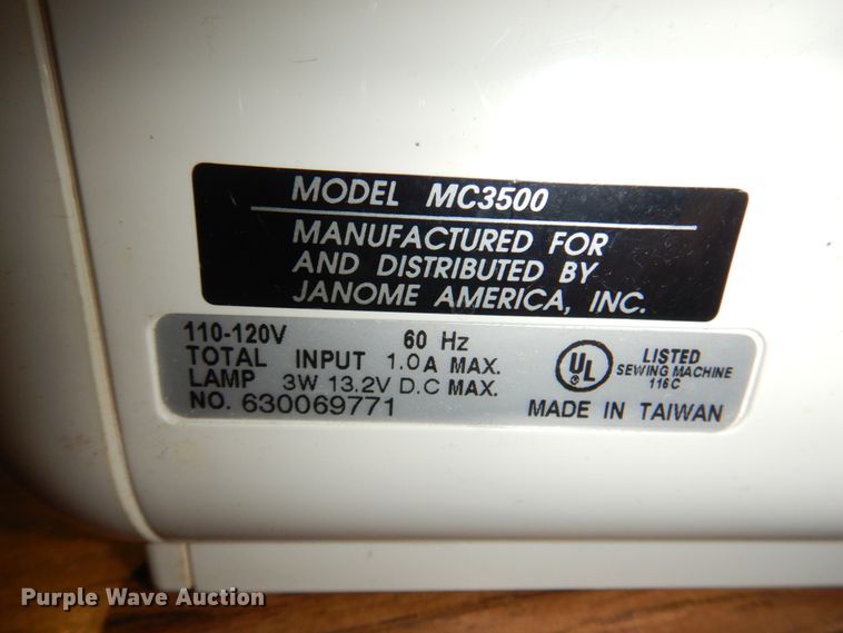 image for item JS9240 (5) Memory craft sewing machines