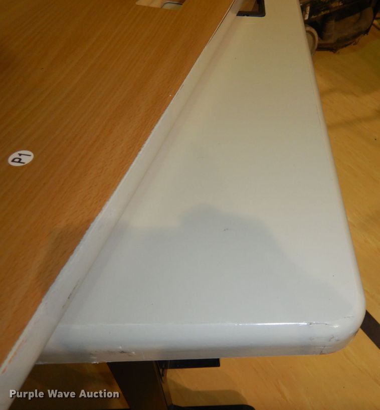 image for item JS9242 (6) Balt desks