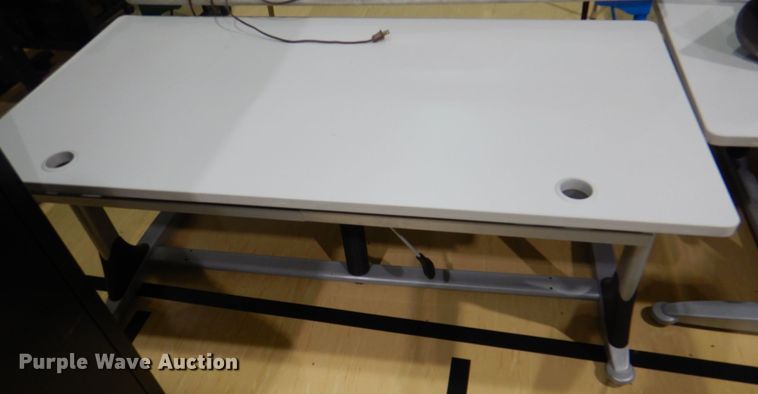 image for item JS9245 (8) tables