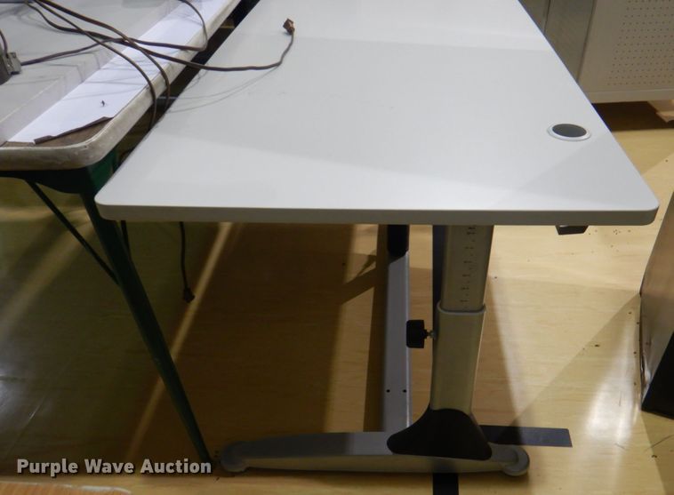 image for item JS9245 (8) tables