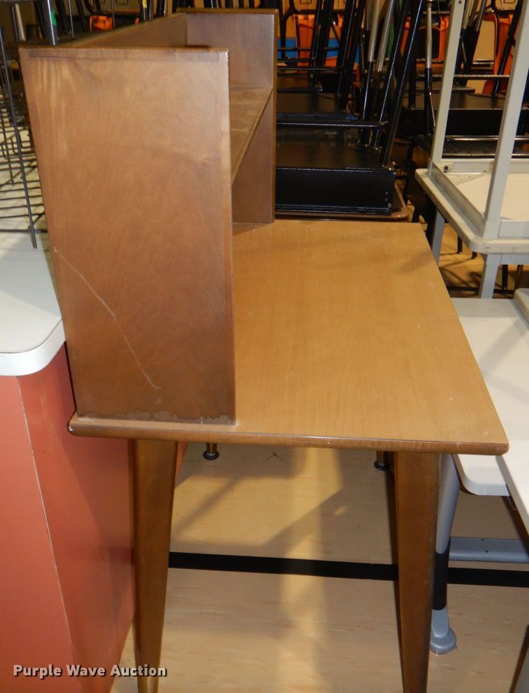 image for item JS9246 Office furniture