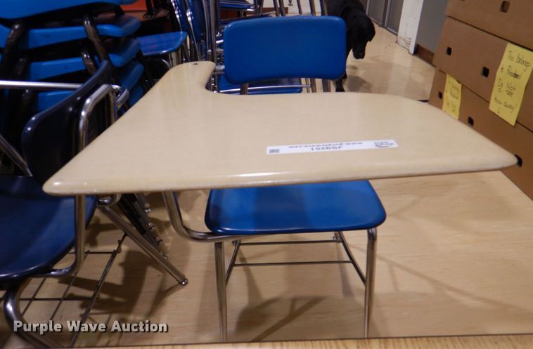 image for item JS9251 Approximately 27 desks with chairs