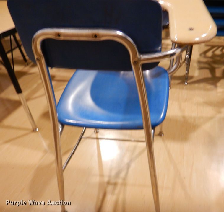 image for item JS9251 Approximately 27 desks with chairs