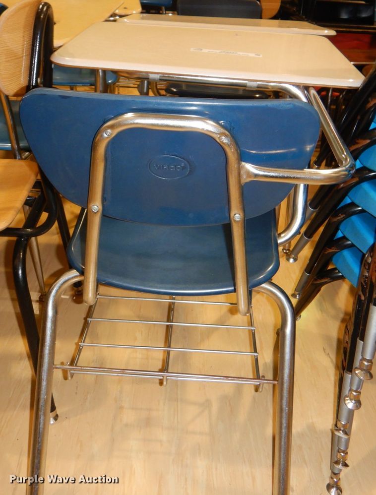 image for item JS9252 Approximately 22 desks with chairs