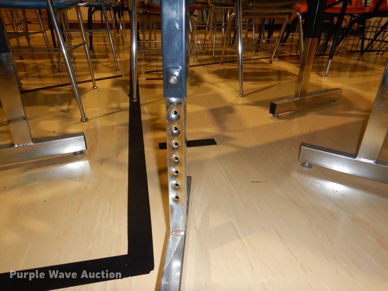 image for item JS9253 Approximately 7 tables