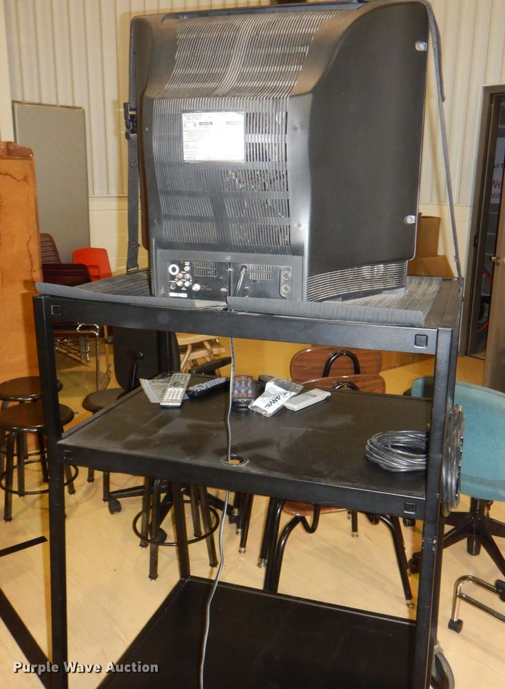 image for item JS9256 RCA television