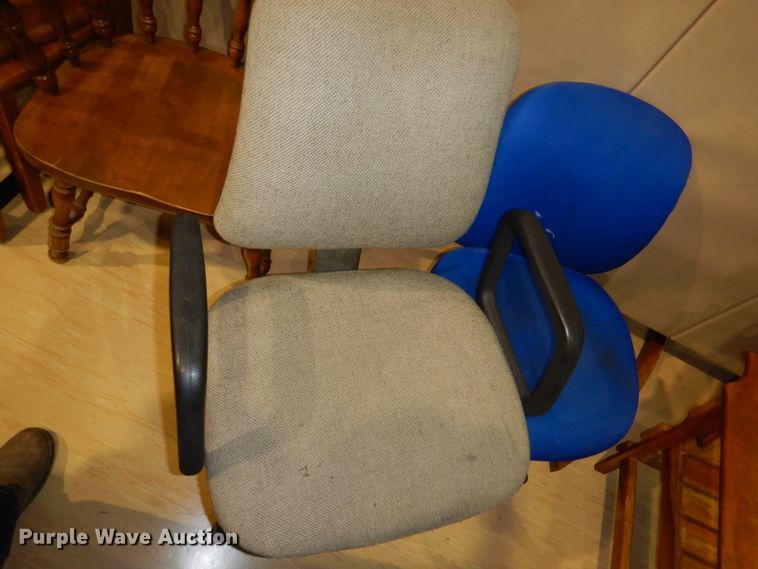 image for item JS9257 Approximately 14 chairs