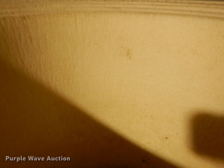 image for item JS9282 (3) wrestling mats