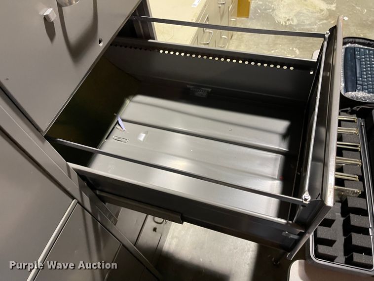 image for item JS9284 (5) filing cabinets