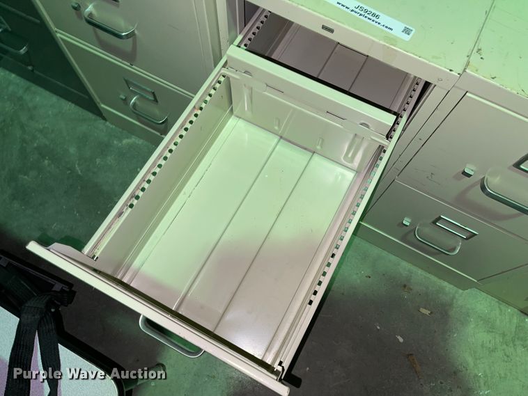 image for item JS9286 (4) filing cabinets