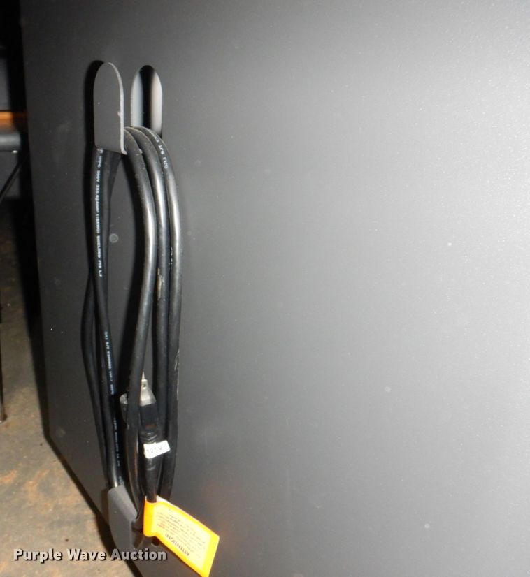 image for item JS9289 (3) charging stations