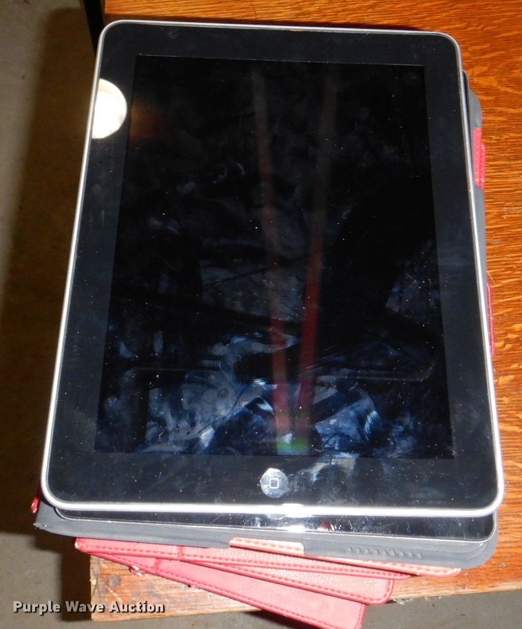 image for item JS9290 (28) Apple Ipads