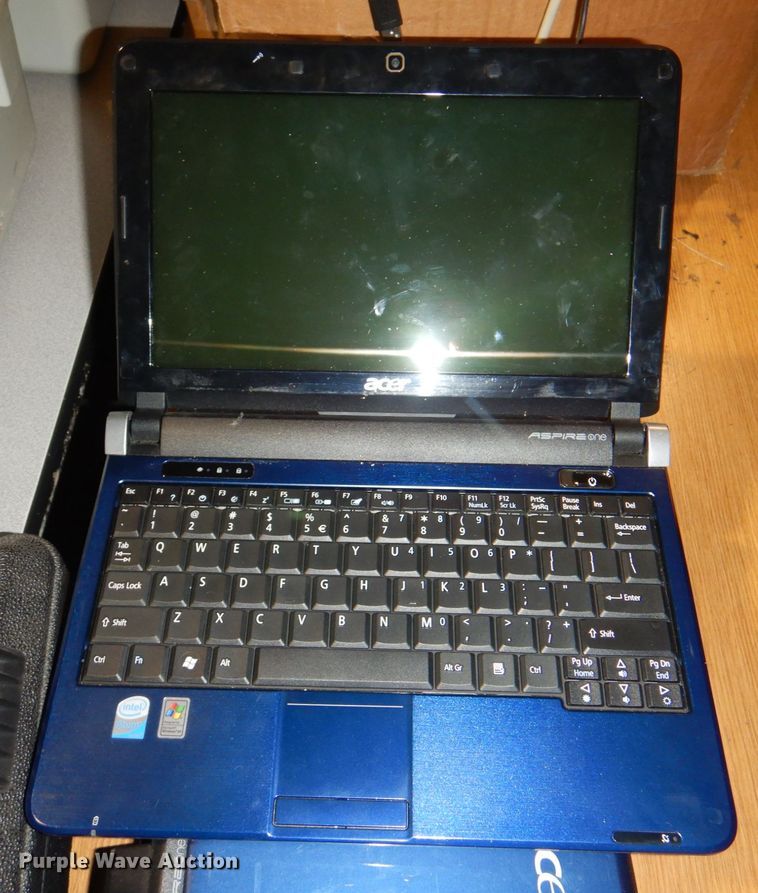 image for item JS9291 (84) computers