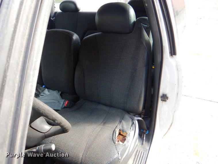 image for item JS9295 2000 Chevrolet Silverado 1500  Ext. Cab pickup truck