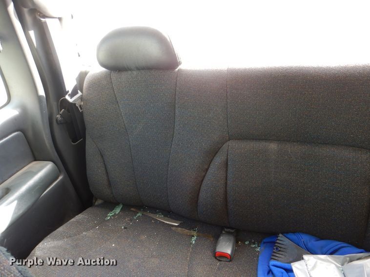 image for item JS9295 2000 Chevrolet Silverado 1500  Ext. Cab pickup truck