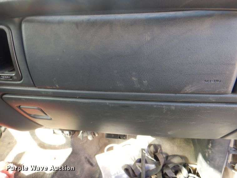 image for item JS9295 2000 Chevrolet Silverado 1500  Ext. Cab pickup truck