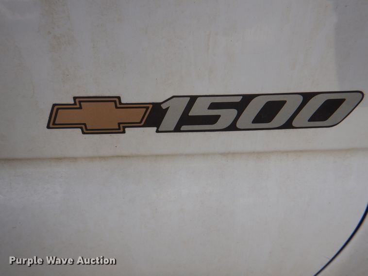 image for item JS9295 2000 Chevrolet Silverado 1500  Ext. Cab pickup truck