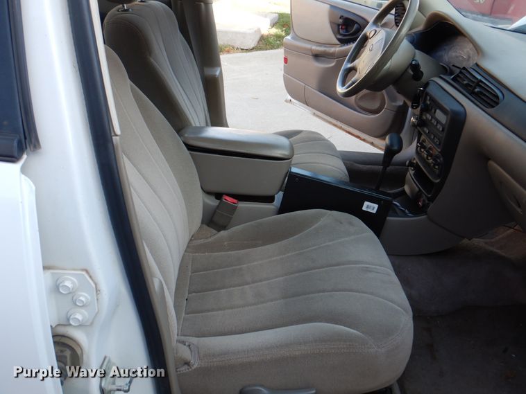 image for item JS9296 2004 Chevrolet Classic