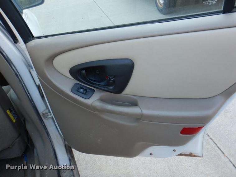 image for item JS9296 2004 Chevrolet Classic