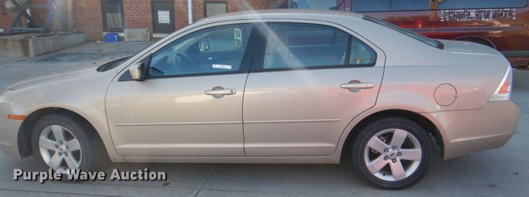 image for item JS9297 2007 Ford Fusion SE