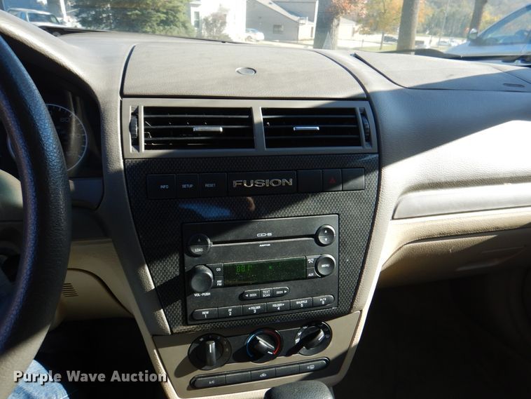 image for item JS9297 2007 Ford Fusion SE