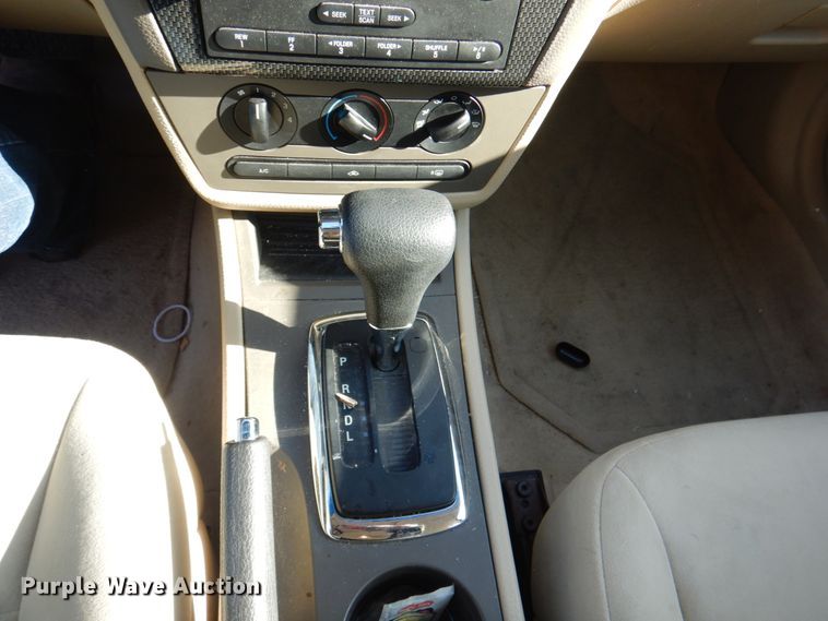 image for item JS9297 2007 Ford Fusion SE