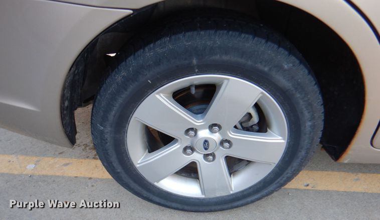 image for item JS9297 2007 Ford Fusion SE
